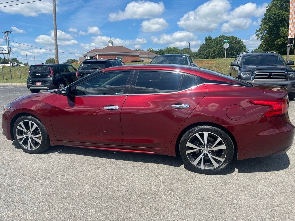 2017 Nissan Maxima SL photo 4