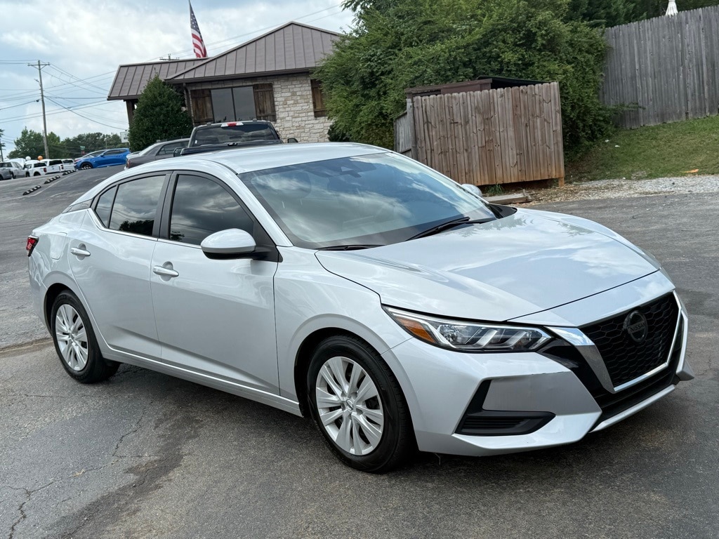 2023 Nissan Sentra S's photo