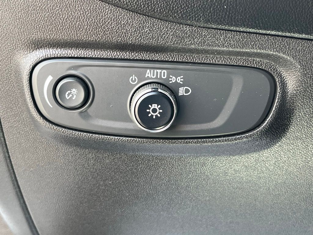 2023 Chevrolet Equinox 2FL - Photo 15