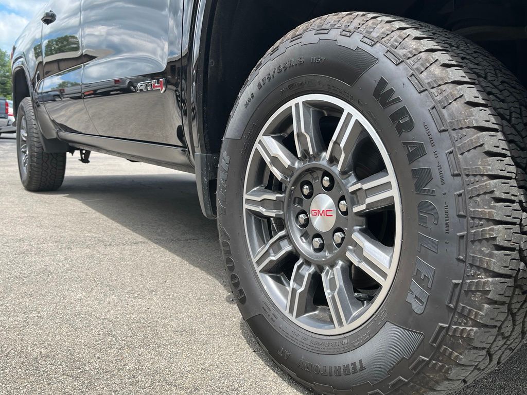 2024 GMC Sierra 1500 AT4 - Photo 12