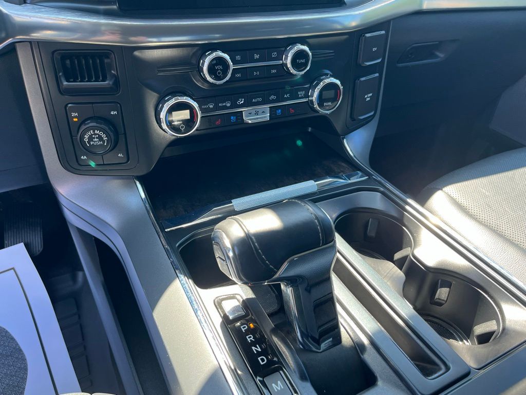 2021 Ford F-150 Lariat - Photo 18