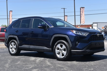 2021 Toyota RAV4 XLE SUV