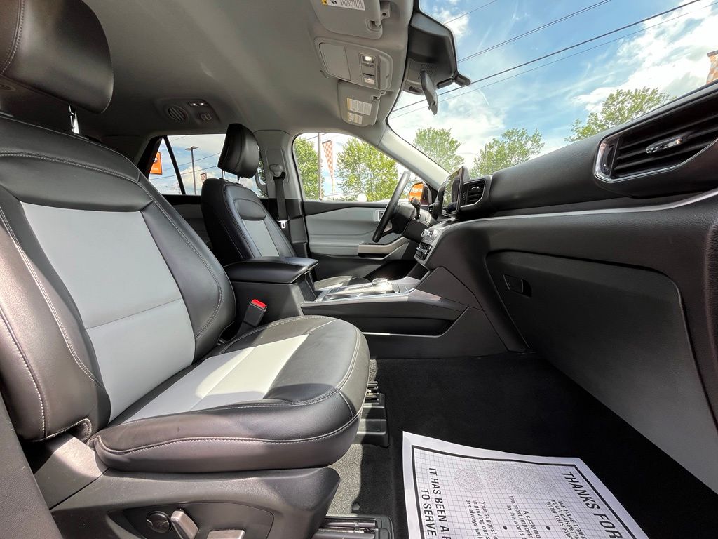 2022 Ford Explorer XLT - Photo 27