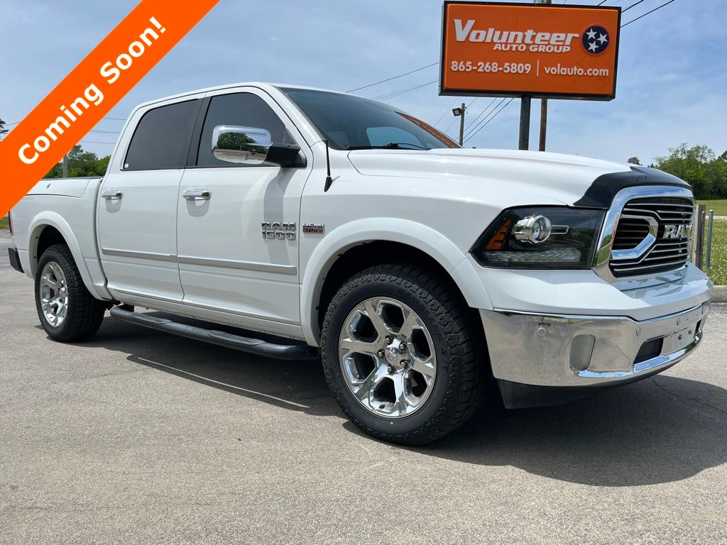 2017 RAM 1500 Laramie 4x4 Crew Cab 5'7's photo