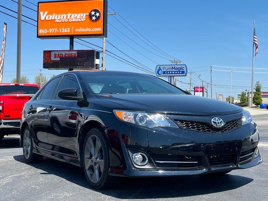 Used 2014 Toyota Camry SE Sport Sedan
