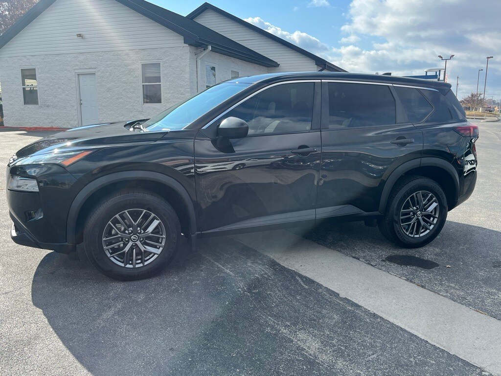 2021 Nissan Rogue S photo 4