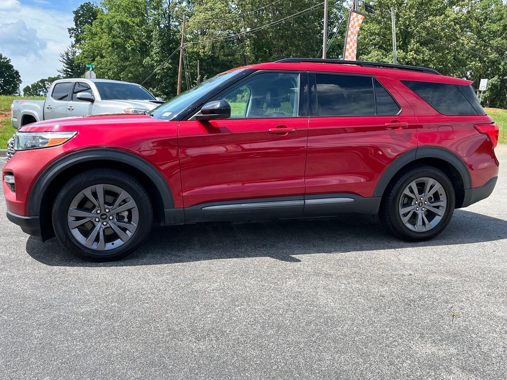 2022 Ford Explorer XLT - Photo 4