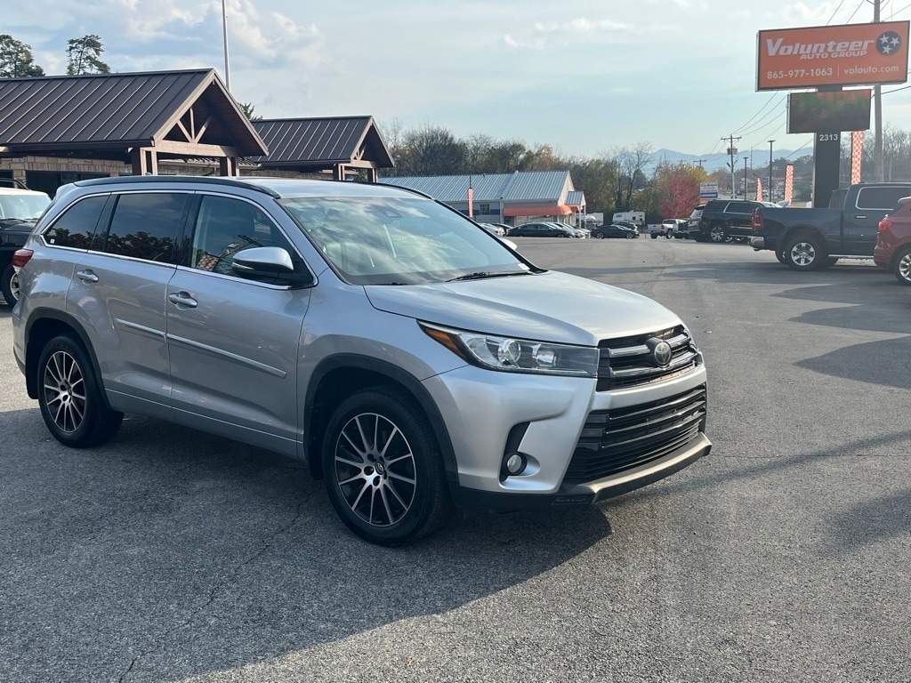 2018 Toyota Highlander SE