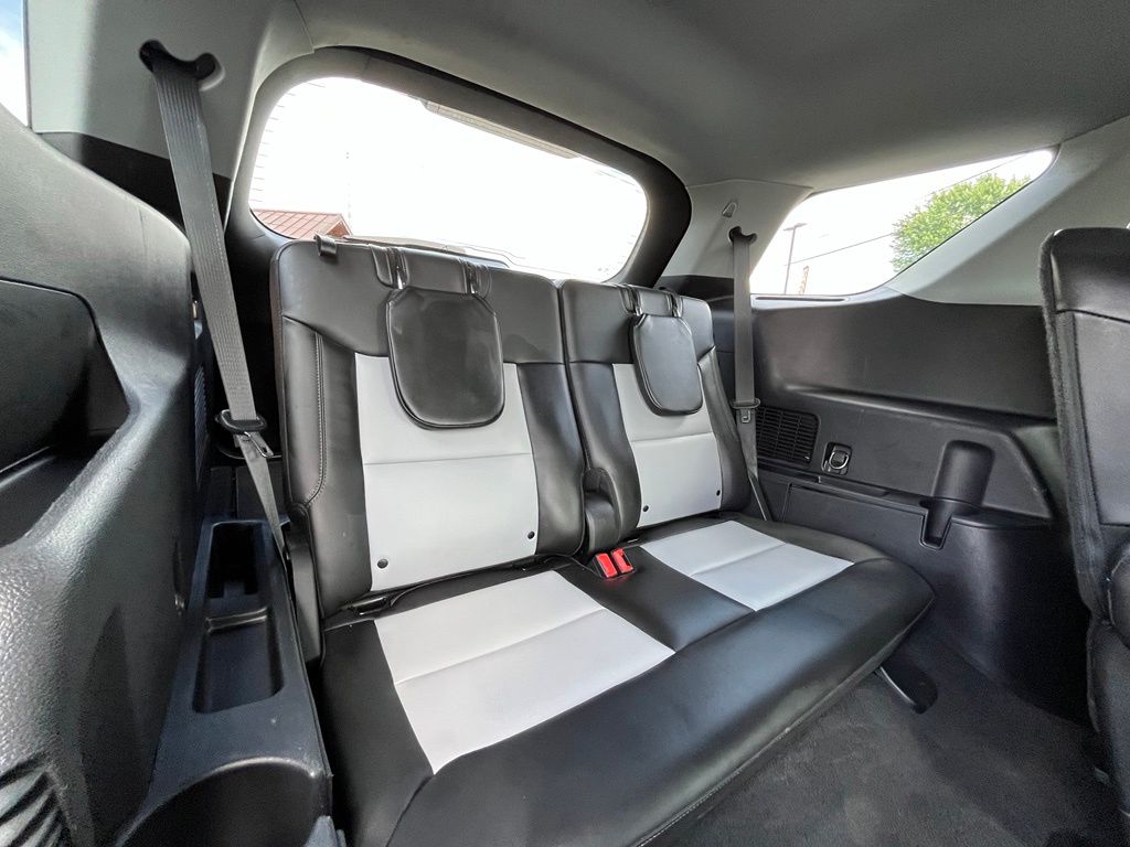 2022 Ford Explorer XLT - Photo 25