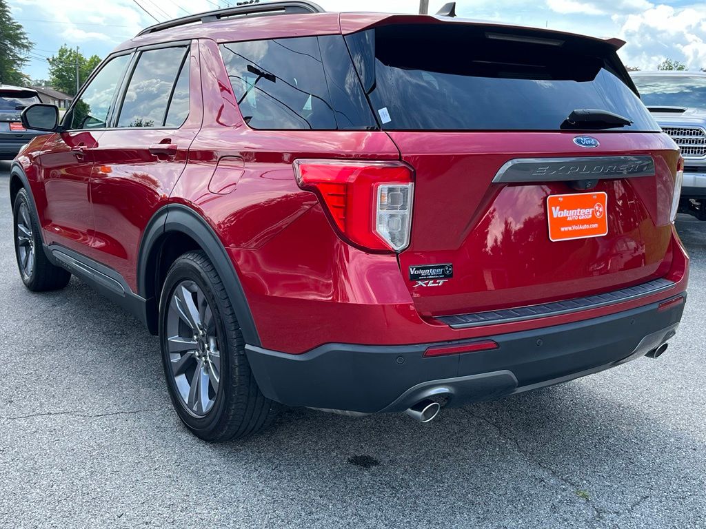 2022 Ford Explorer XLT - Photo 5