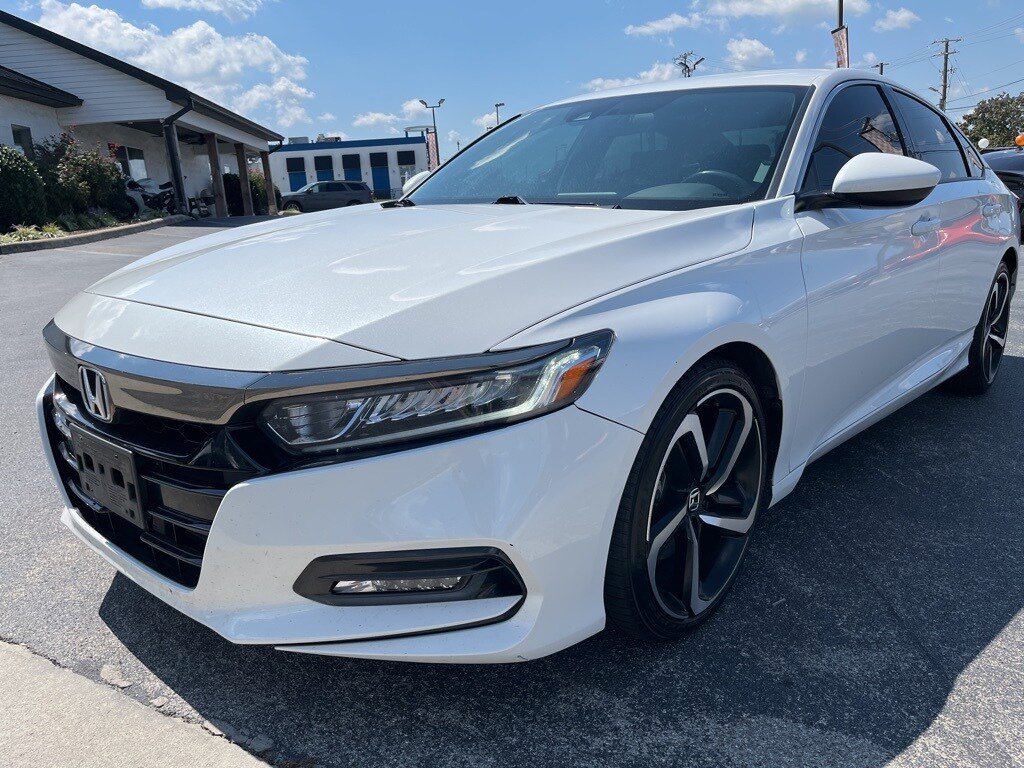 2019 Honda Accord Sport 1.5T photo 3