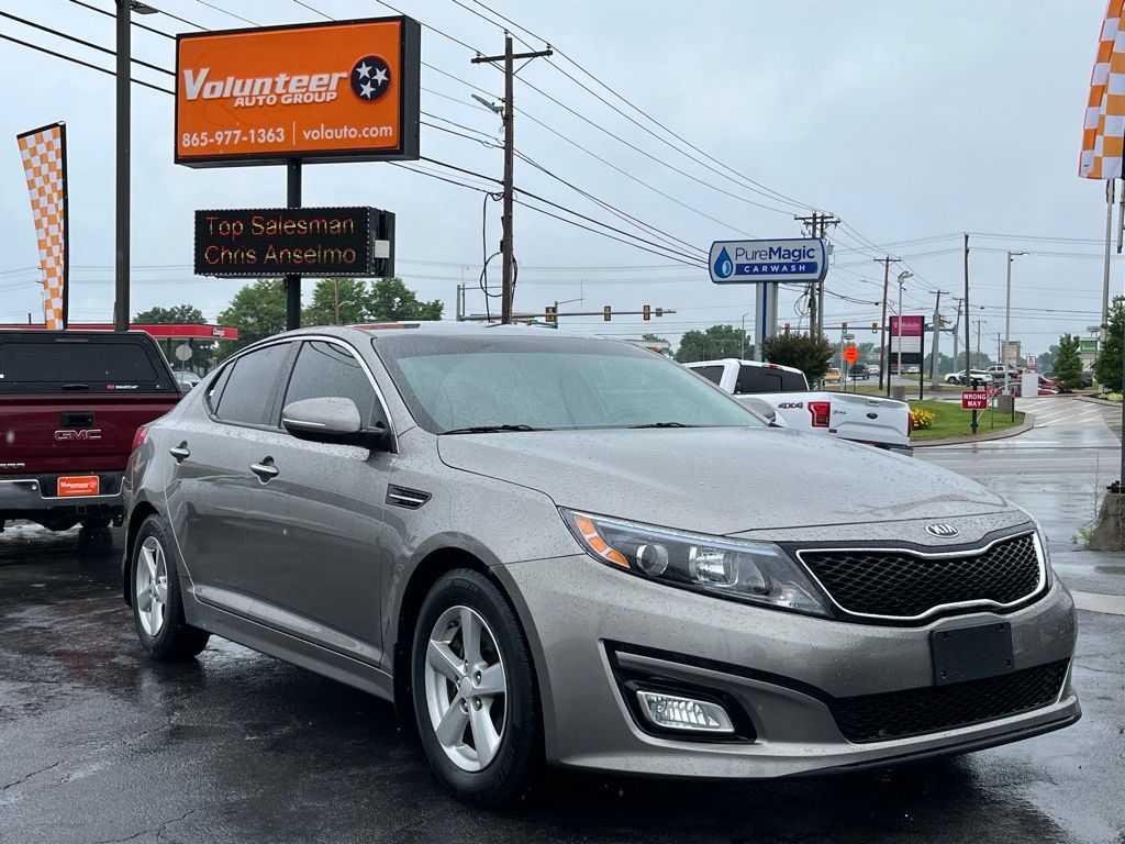 2015 Kia Optima LX AT's photo
