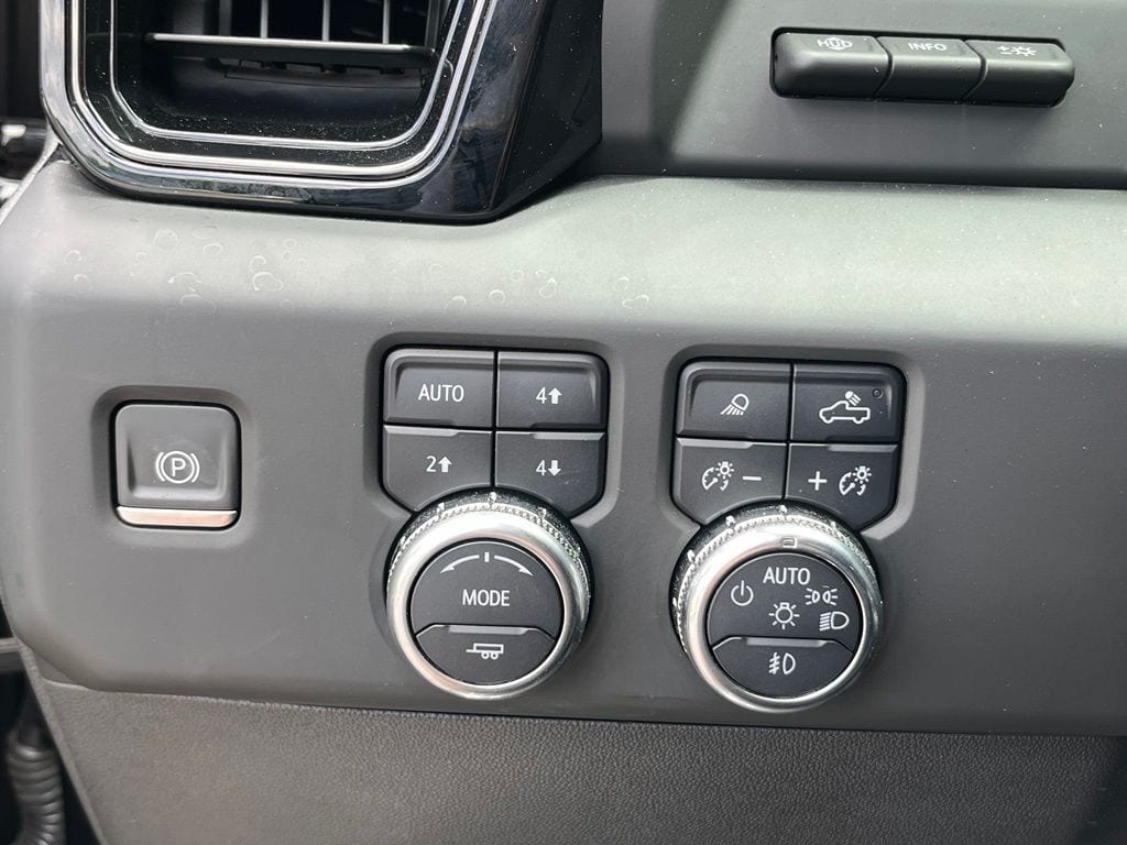 2024 GMC Sierra 1500 AT4 - Photo 19
