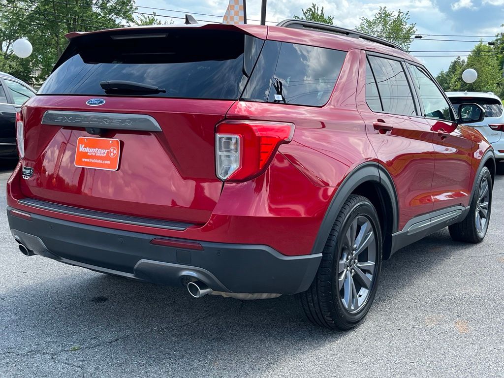 2022 Ford Explorer XLT - Photo 8