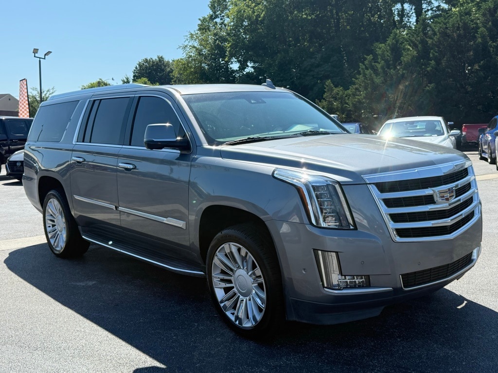 Used 2020 Cadillac Escalade ESV Luxury SUV