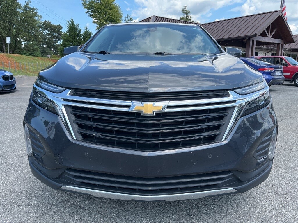 2023 Chevrolet Equinox LT photo 2