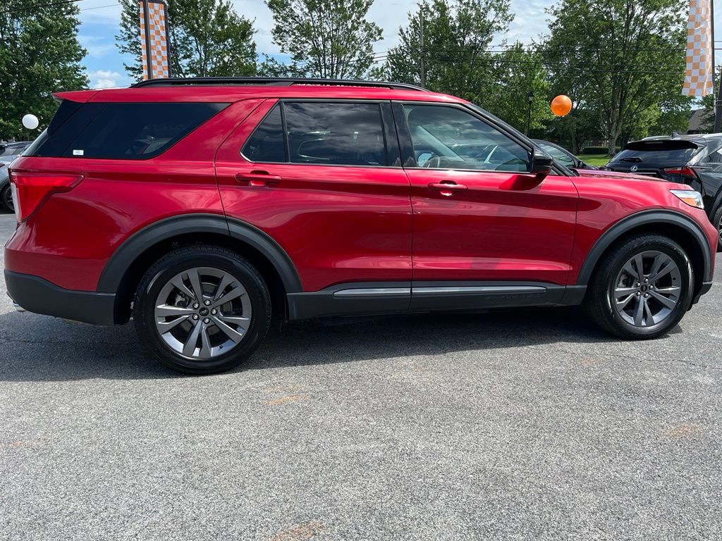 2022 Ford Explorer XLT - Photo 9