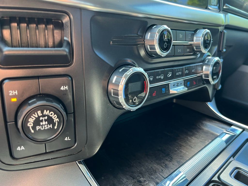 2021 Ford F-150 Lariat - Photo 19