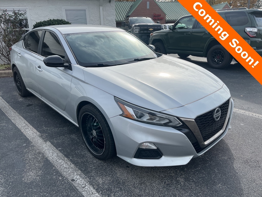 2019 Nissan Altima SR