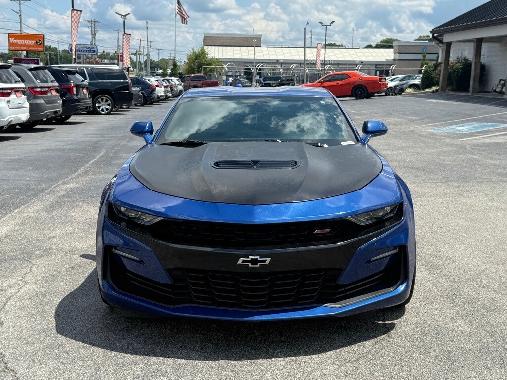 2019 Chevrolet Camaro SS photo 2