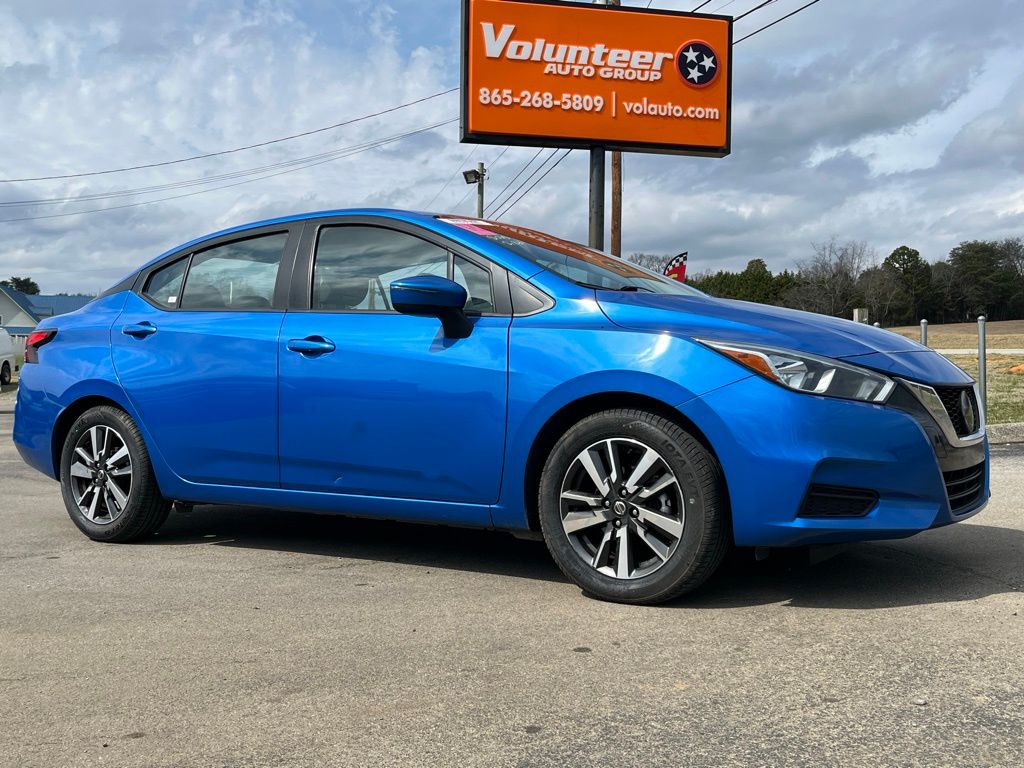 2021 Nissan Versa 1.6 SV CVT's photo