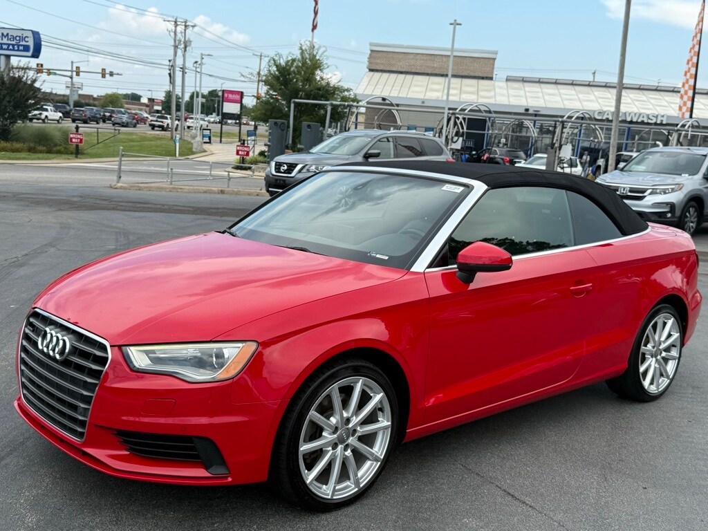 2015 Audi A3 2.0T Premium Plus photo 3