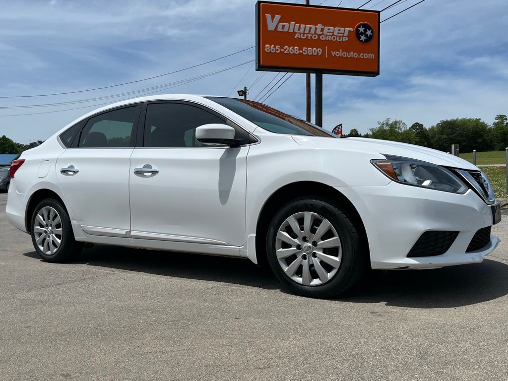 2016 Nissan Sentra S CVT's photo