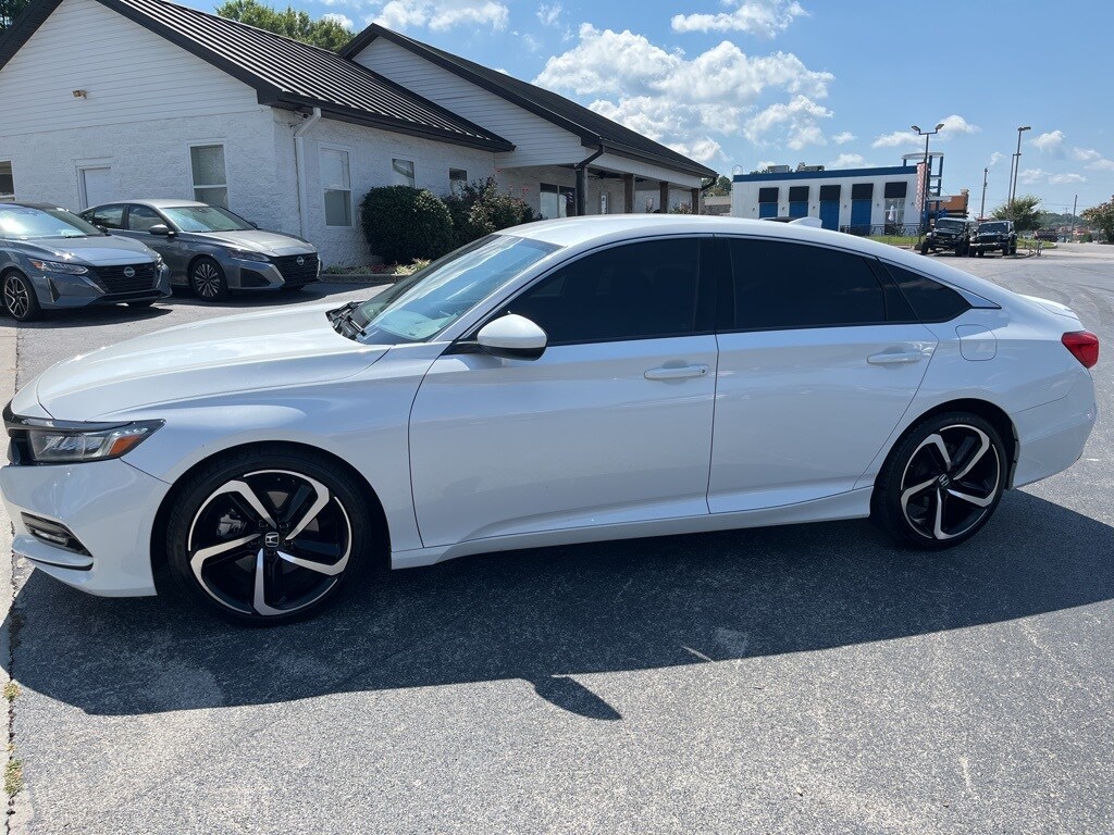 2019 Honda Accord Sport 1.5T photo 4