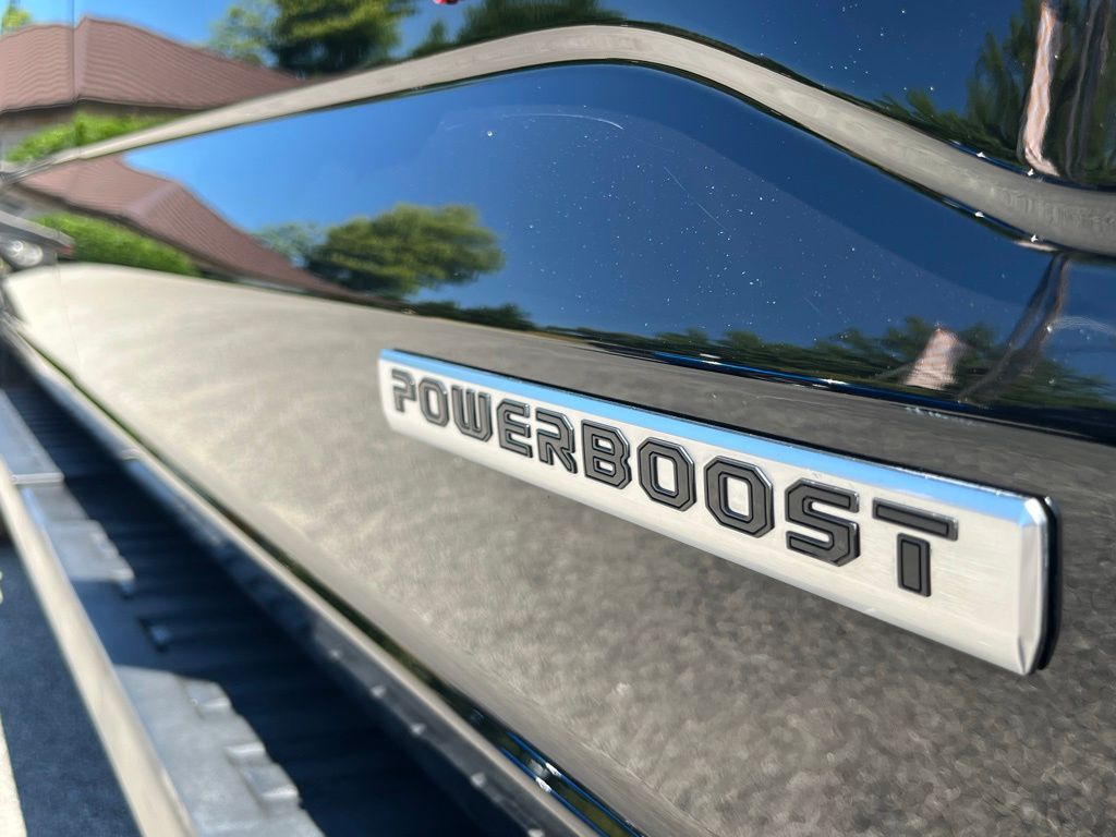 2021 Ford F-150 Lariat - Photo 11