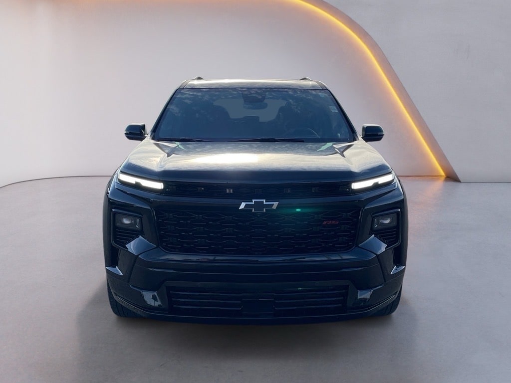 Used 2024 Chevrolet Traverse RS SUV
