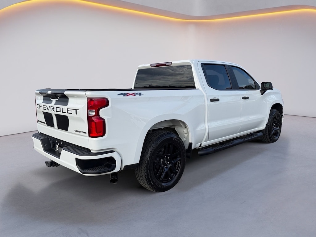 Used 2022 Chevrolet Silverado 1500 LTD Custom Truck