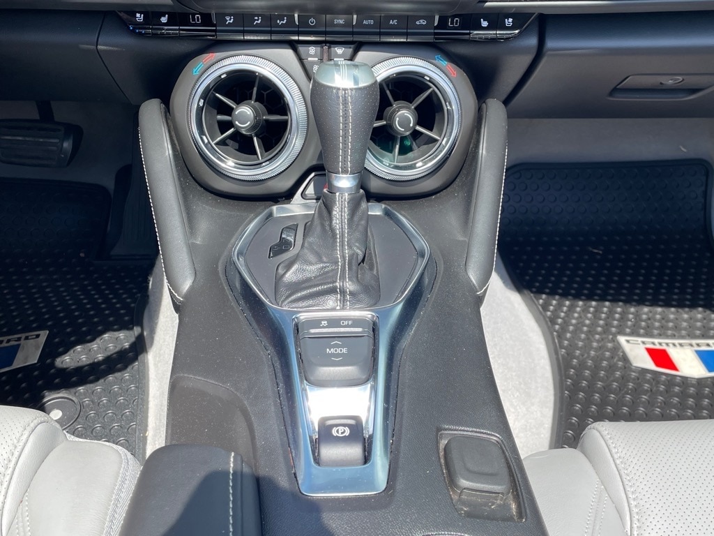 2022 Chevrolet Camaro 3LT - Photo 19