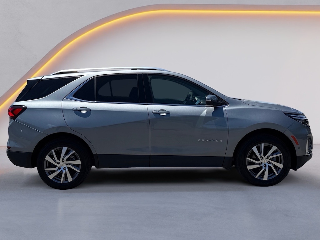 Used 2023 Chevrolet Equinox Premier SUV