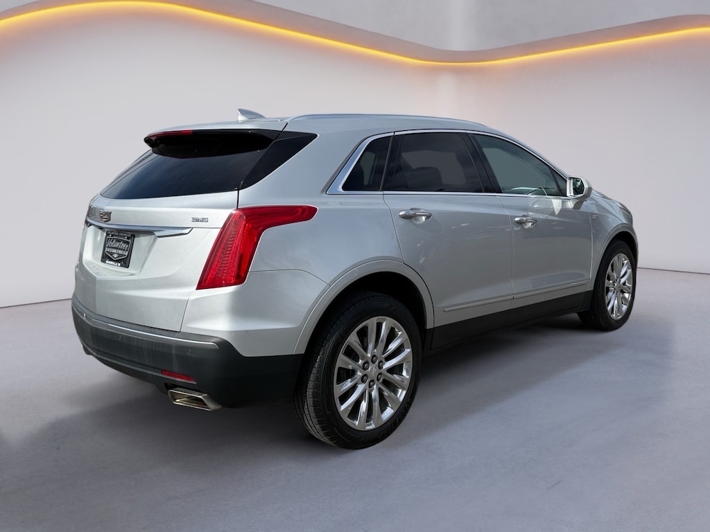Used 2019 CADILLAC XT5 Premium Luxury FWD SUV