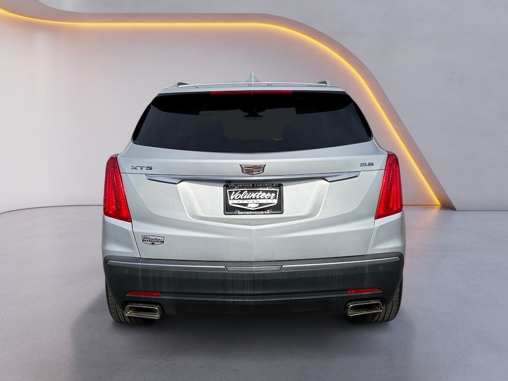 Used 2019 CADILLAC XT5 Premium Luxury FWD SUV