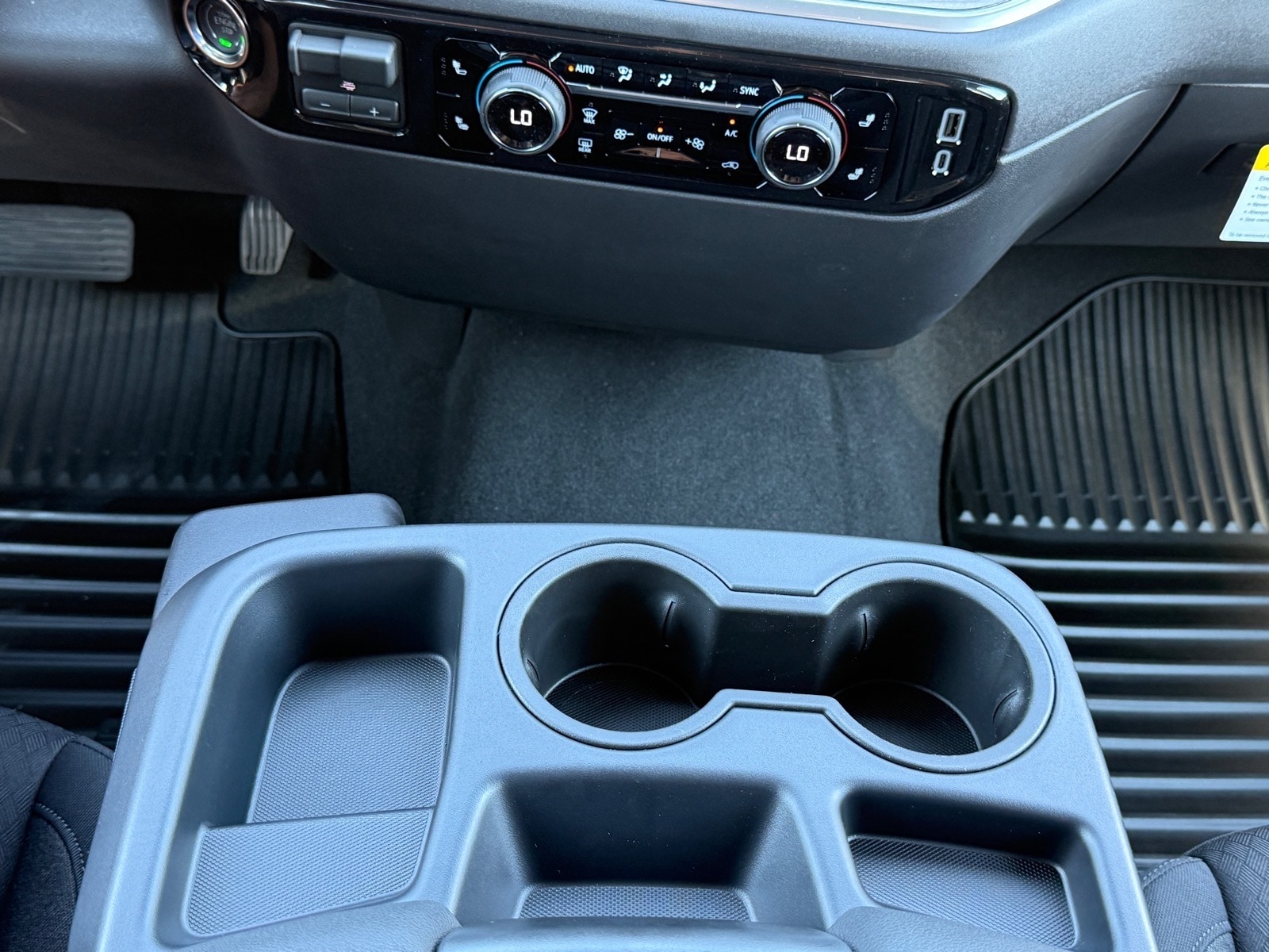 2026 Chevrolet Silverado 1500 LT - Photo 19