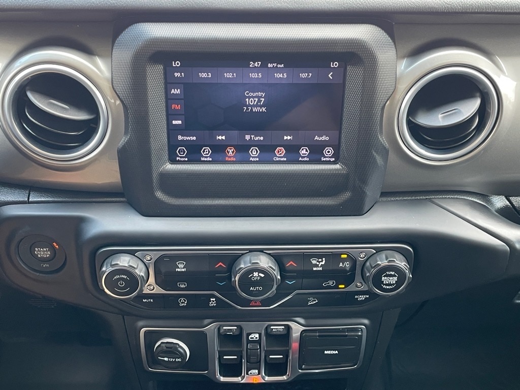 2018 Jeep All-New Wrangler Unlimited Sahara - Photo 18