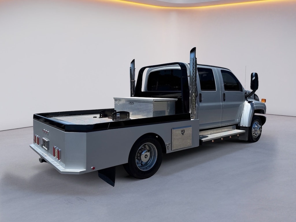 Used 2004 GMC Topkick C5500 C5500 Chassis Cab Truck