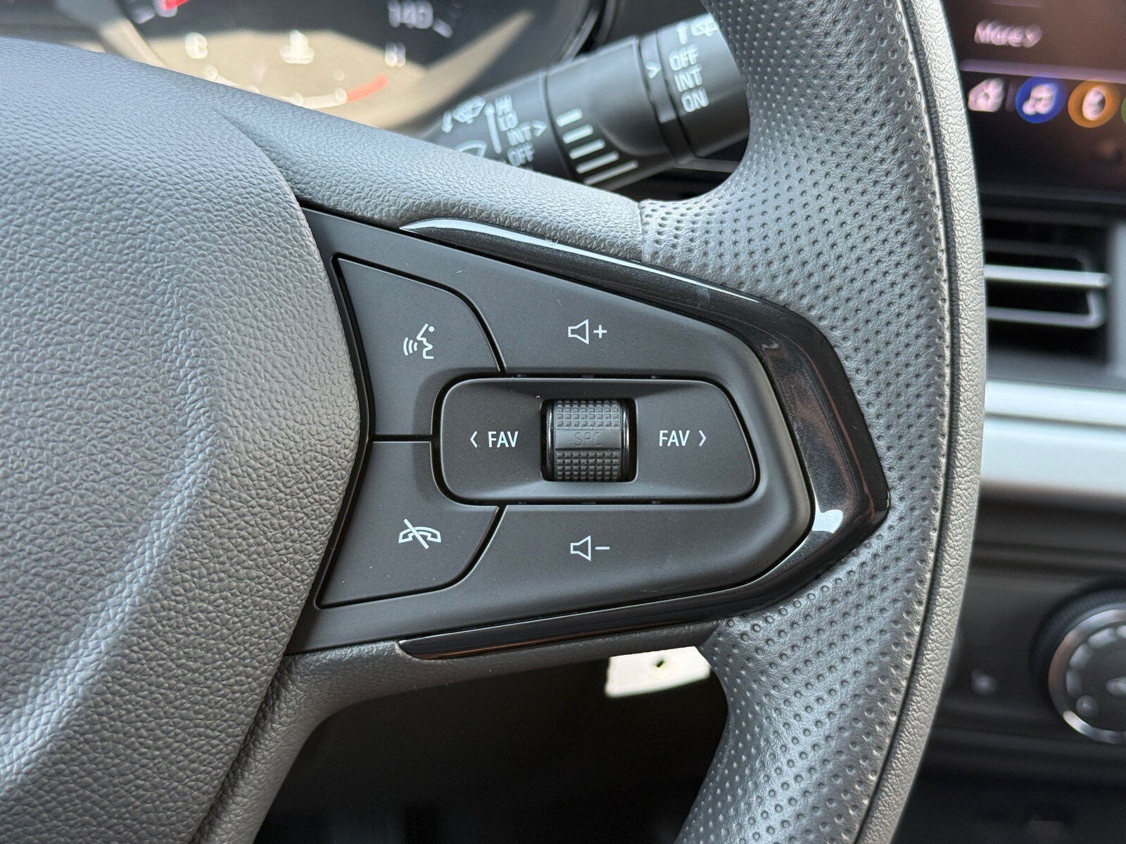 2026 Chevrolet Trax LS - Photo 16