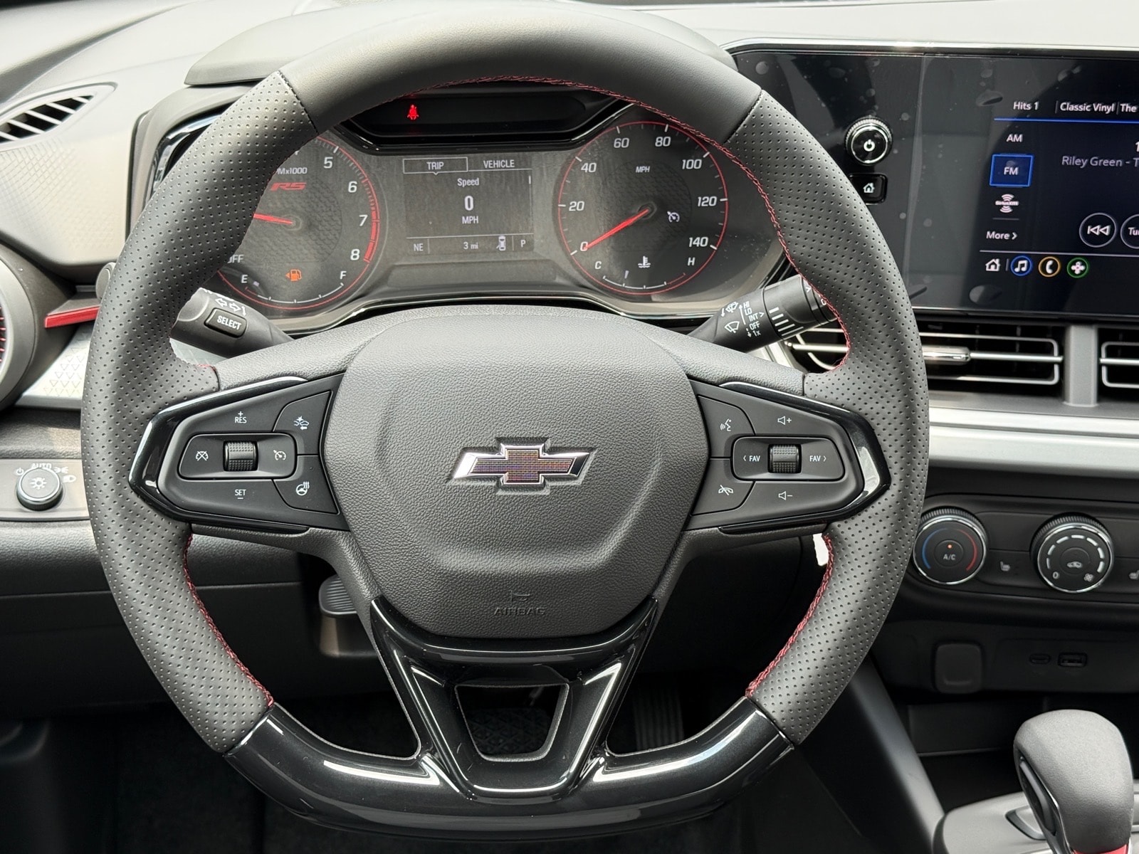 2026 Chevrolet Trax RS - Photo 14