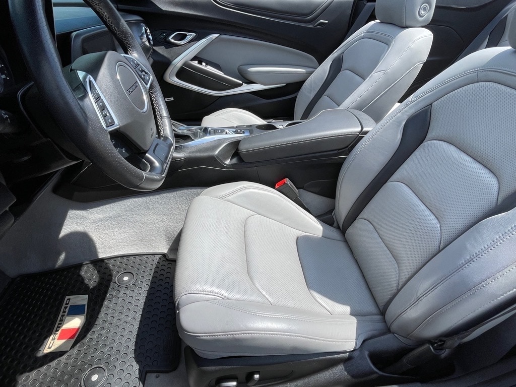 2022 Chevrolet Camaro 3LT - Photo 13