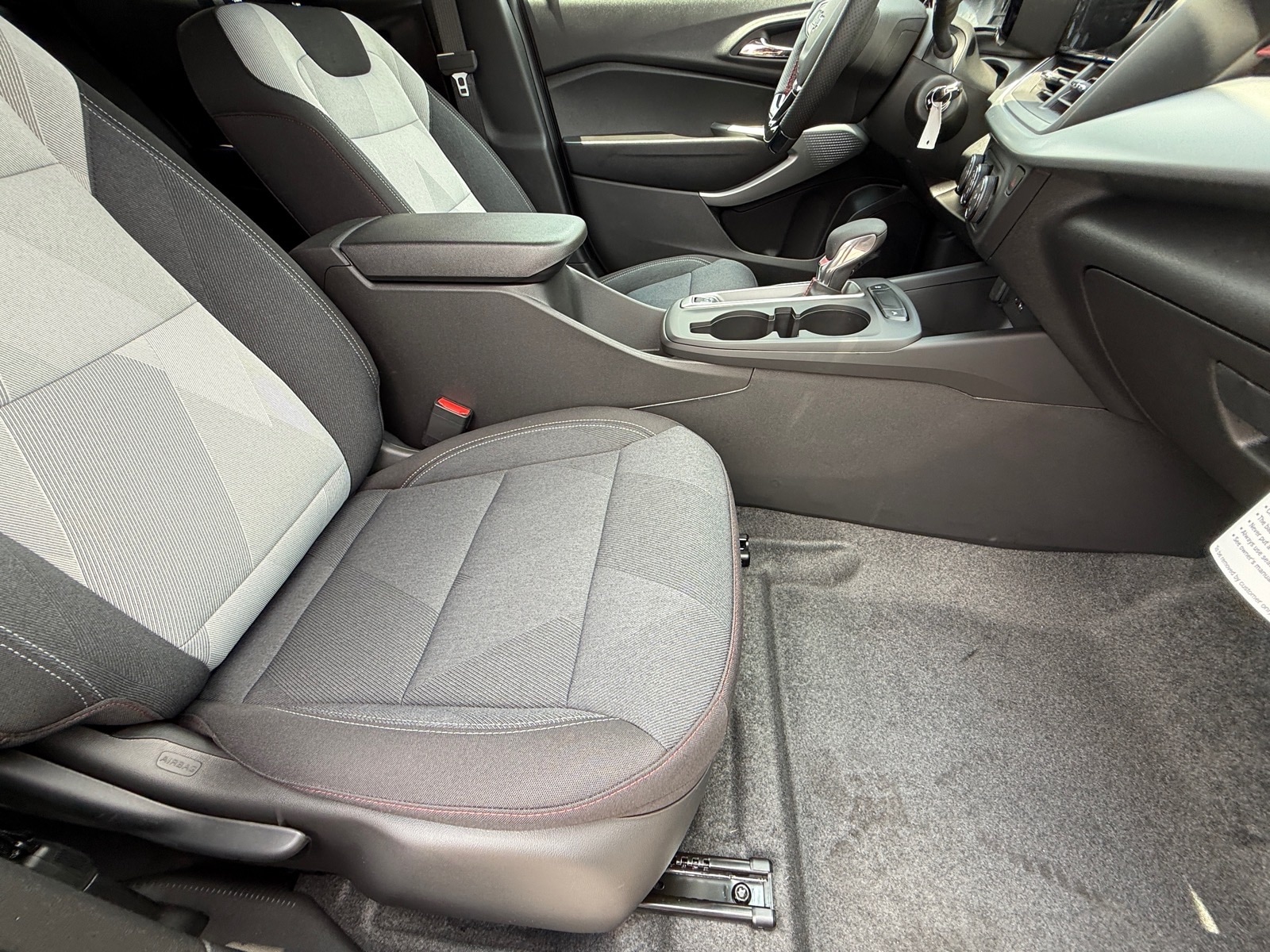 2026 Chevrolet Trax RS - Photo 10