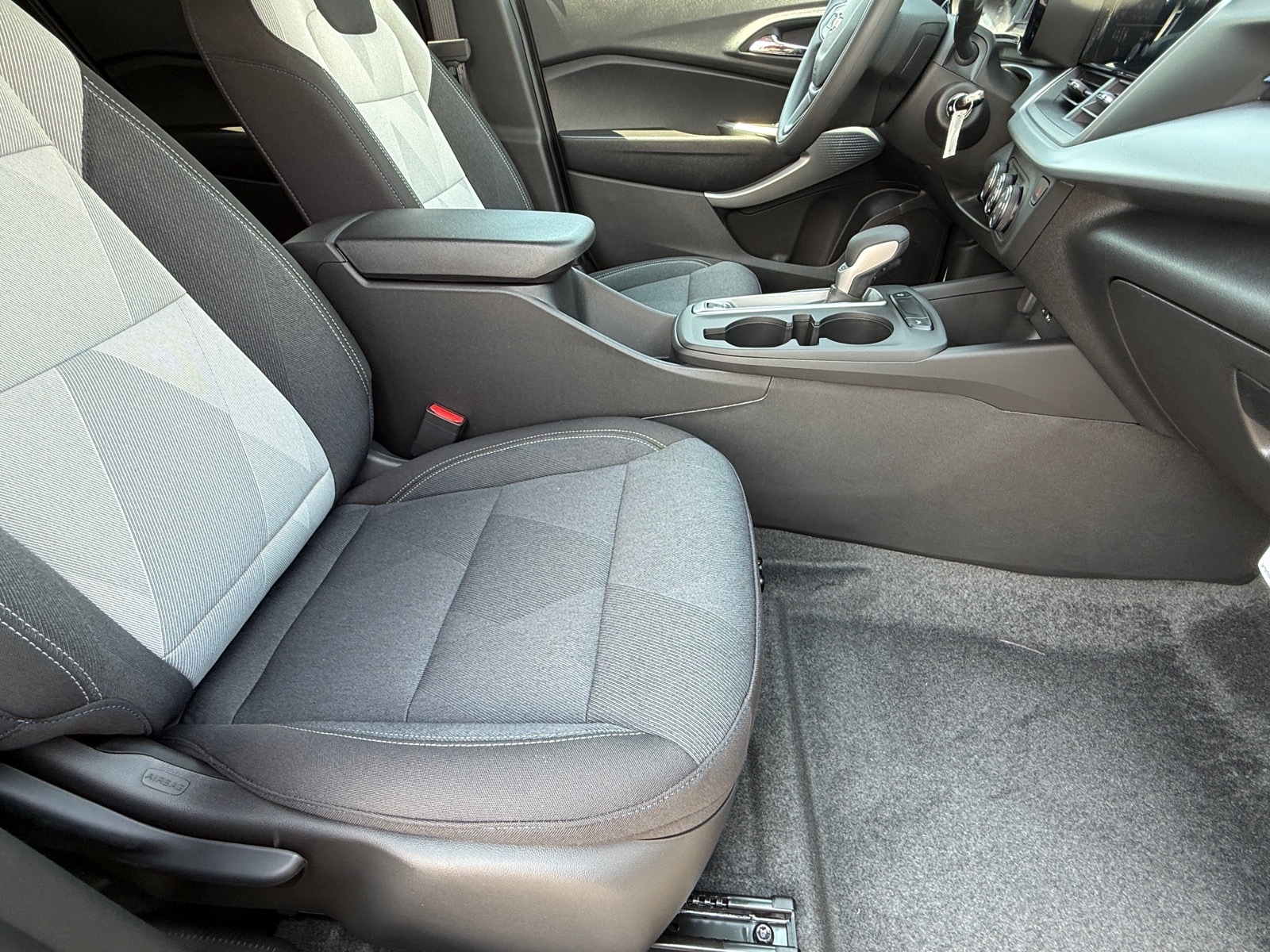 2026 Chevrolet Trax LS - Photo 10