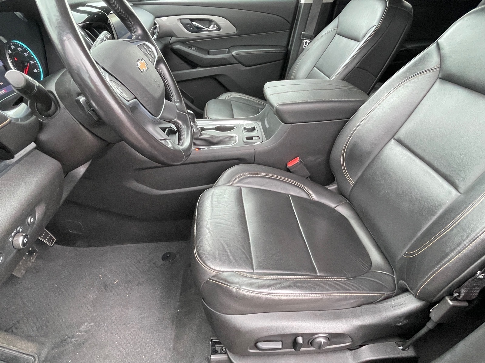 2021 Chevrolet Traverse 3LT - Photo 14