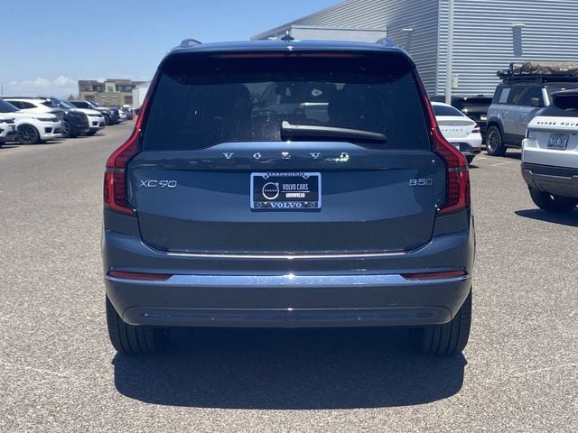 2026 Volvo XC90 Plus - Photo 8