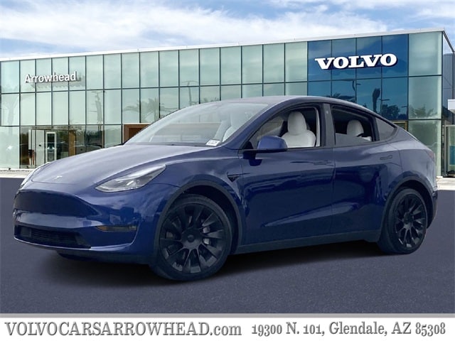 2023 Tesla Model Y Long Range's photo