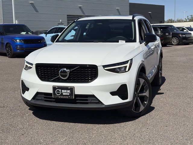 Used 2024 Volvo XC40 B5 Core For Sale in Glendale AZ PV60743