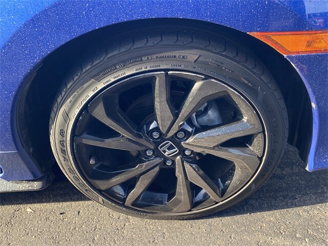 2019 Honda Civic Sport Hatchback photo 4