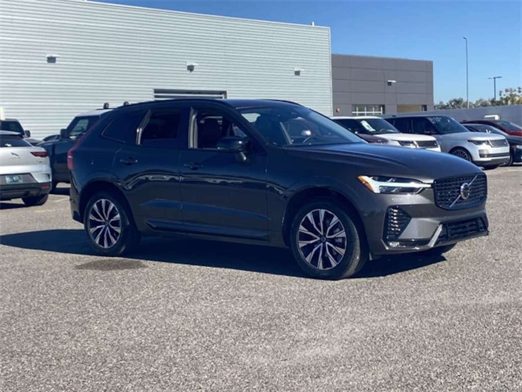 Certified 2025 Volvo XC60 B5 Core SUV