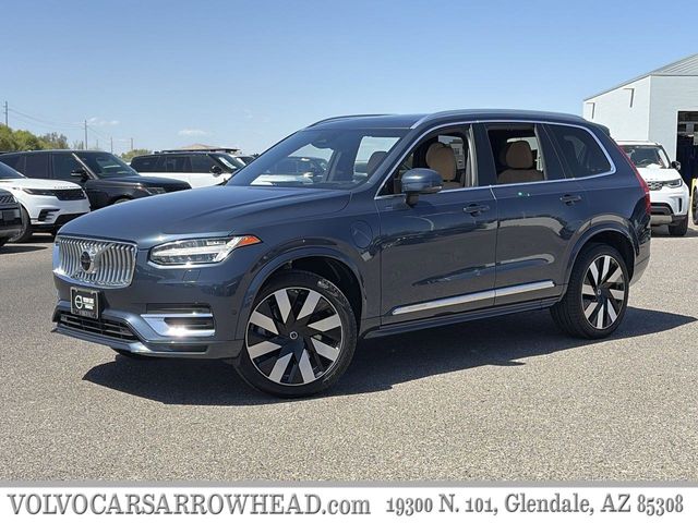 2023 Volvo XC90 T8 Recharge Ultimate Bright Theme 4WD's photo